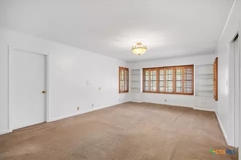 Other - 221 E 9th St, Flatonia, TX 78941 photo 3 of 6