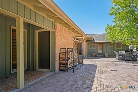 Exterior - 221 E 9th St, Flatonia, TX 78941 photo 4 of 10