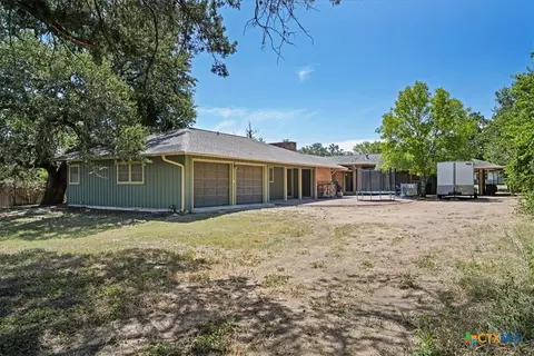 Exterior - 221 E 9th St, Flatonia, TX 78941 photo 5 of 10