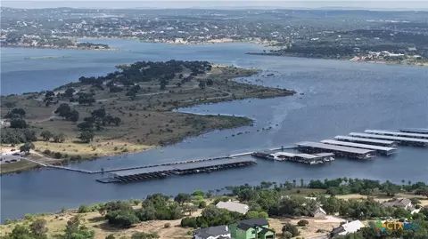 1205 Kings Cove Dr, Canyon Lake, TX 78133