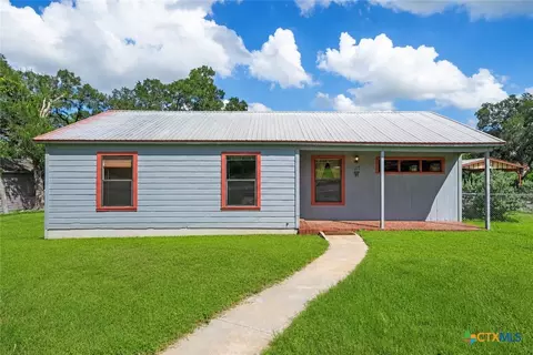 107 W Holland St, San Marcos, TX 78666