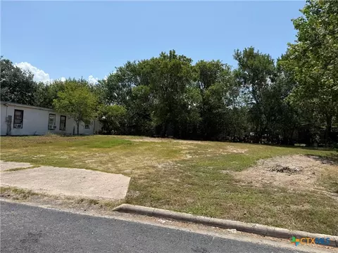 2511 Ozark St, Victoria, TX 77901