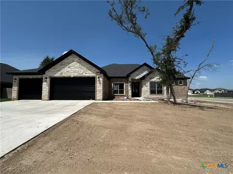 800 Eagle Heights Dr, Salado, TX 76571