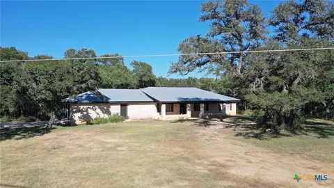 608 Mustang Ln, San Marcos, TX 78666