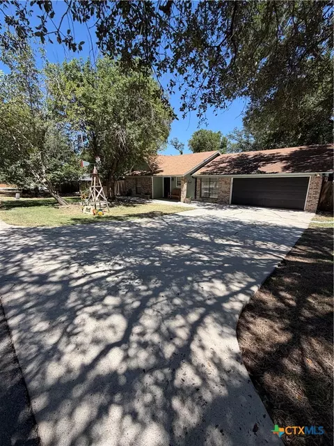3020 Oakwood Dr, Harker Heights, TX 76548