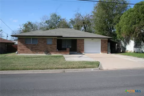 1611 N 10th St, Killeen, TX 76541