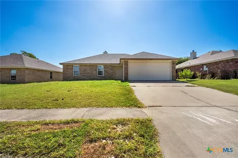 3908 Kevin Shaw Dr, Killeen, TX 76549