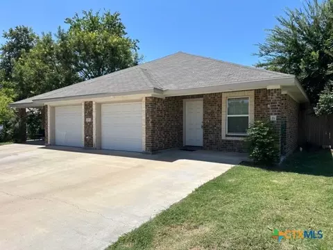 206 W Beeline Ln, Harker Heights, TX 76548