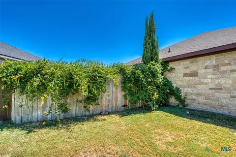 Exterior - 412 Jake Dr, Jarrell, TX 76537 photo 11 of 11