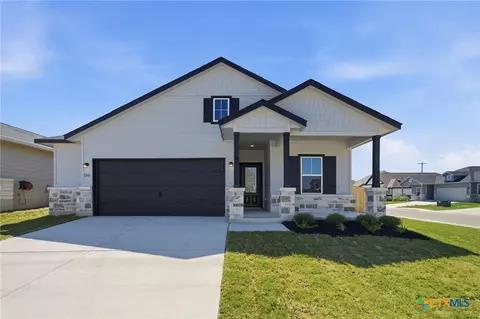 1241 Marvin Grv, Seguin, TX 78155