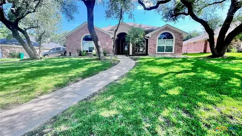 416 Wrought Iron Dr, Harker Heights, TX 76548