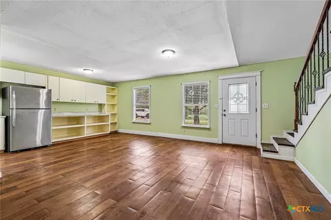 Living - 122 Dodd Preston, Elgin, TX 78621 photo 1 of 8