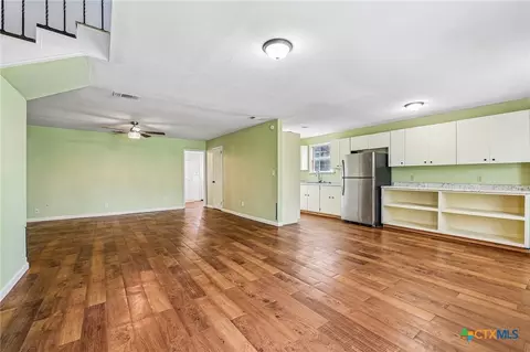 Living - 122 Dodd Preston, Elgin, TX 78621 photo 2 of 8