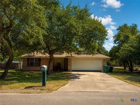 5 Willow Run Dr, Belton, TX 76513