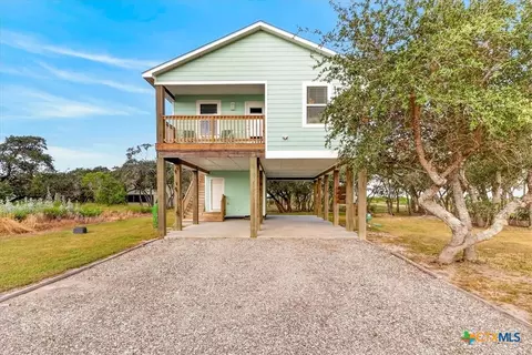 578 Mesquite Tree Loop, Rockport, TX 78382
