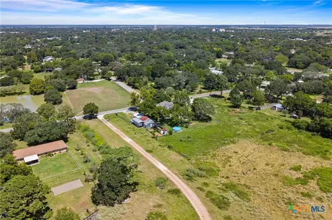 View/Area - 701 S Gilbert Rd, Edna, TX 77957 photo 3 of 3