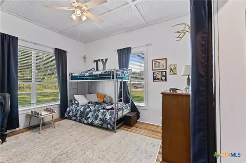 Bedroom - 701 S Gilbert Rd, Edna, TX 77957 photo 1 of 8