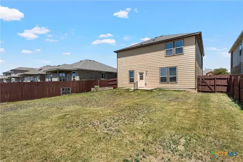 Exterior - 8915 Misty Pine Dr, Temple, TX 76502 photo 8 of 10