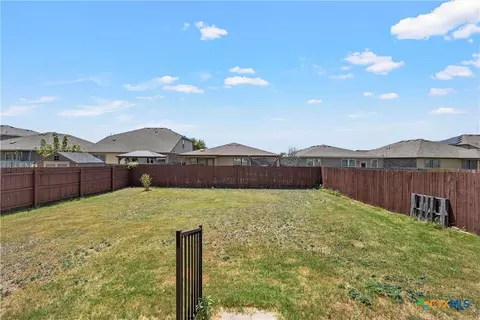 Exterior - 8915 Misty Pine Dr, Temple, TX 76502 photo 6 of 10
