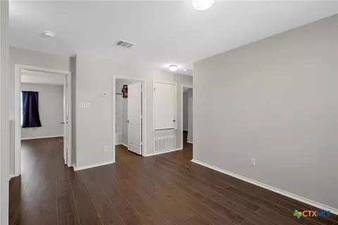 Entry Way - 8915 Misty Pine Dr, Temple, TX 76502 photo 2 of 2