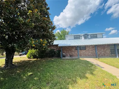 537 Virginia Dr, Gatesville, TX 76528