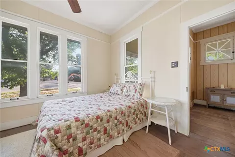 Bedroom - 124 S Avenue I, Shiner, TX 77984 photo 1 of 4
