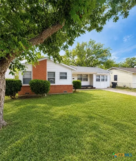 411 Cardinal Ave, Killeen, TX 76541