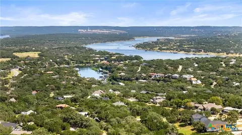 22335 Briarcliff Dr, Spicewood, TX 78669