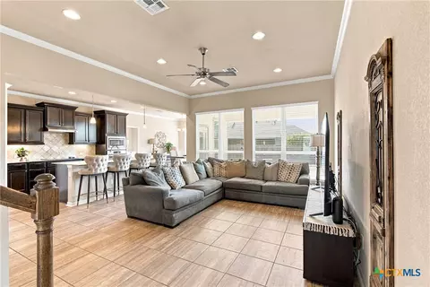 Living - 7005 Sundown Ct, Temple, TX 76502 photo 1 of 1