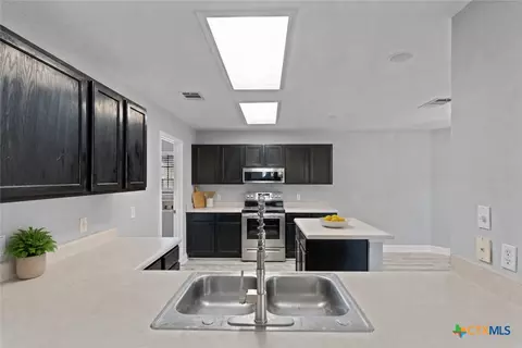 Kitchen - 551 Thicket Ln, Kyle, TX 78640 photo 2 of 3