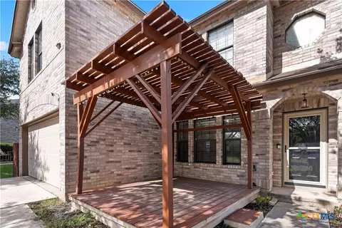 Exterior - 551 Thicket Ln, Kyle, TX 78640 photo 2 of 10
