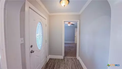 Entry Way - 321 Circle Dr, Wharton, TX 77488 photo 1 of 2