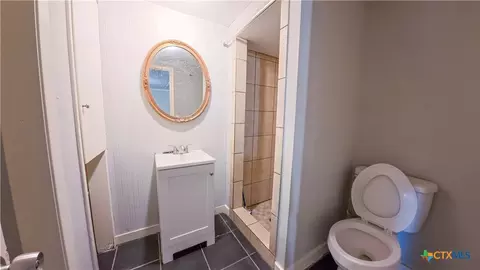 Bath - 321 Circle Dr, Wharton, TX 77488 photo 3 of 3