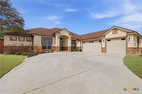 4090 Turning Leaf Dr, Nolanville, TX 76559