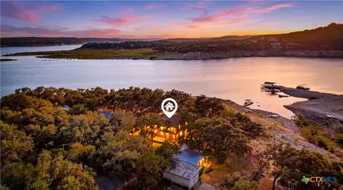 781 Lookout Dr, Lakehills, TX 78063