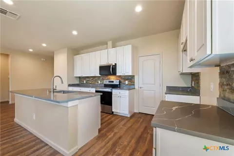 223 Quarry Rock Loop, Liberty Hill, TX 78642