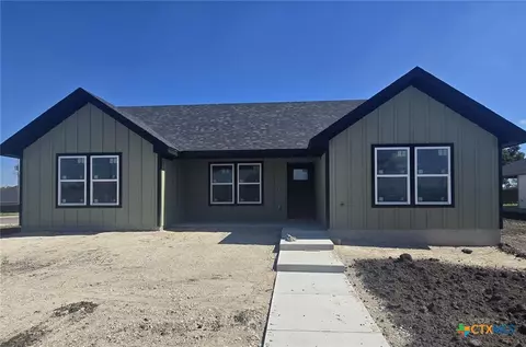 504 N 14th St, Gatesville, TX 76528