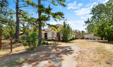 1307 W Mesquite, Little River Academy, TX 76554