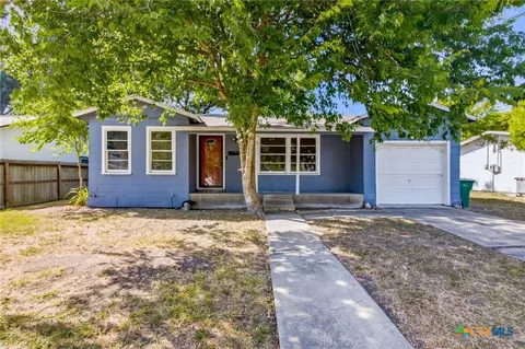 2514 Cardinal St, Victoria, TX 77901
