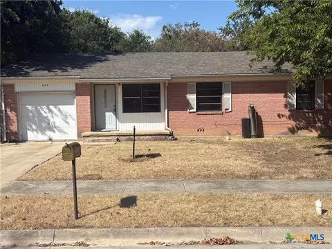 804 Park Ave, Copperas Cove, TX 76522