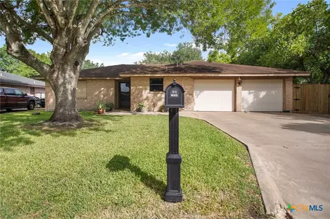 1601 Avalon St, Port Lavaca, TX 77979