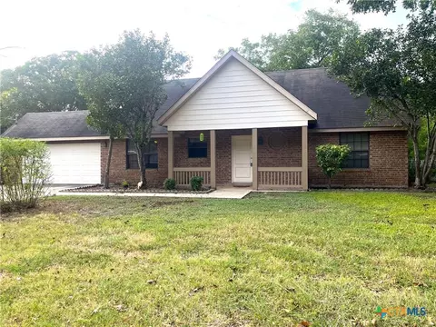 1306 Carnation Ln, New Braunfels, TX 78130