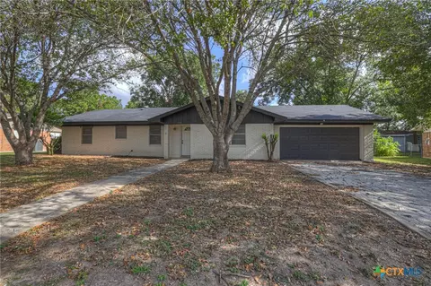 153 Swan Dr, New Braunfels, TX 78130