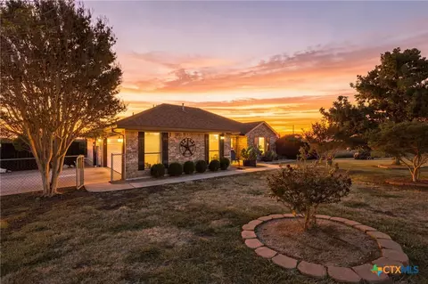 1015 Bluebonnet Dr, Copperas Cove, TX 76522