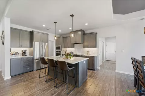 Kitchen - 494 Flash Cir, Luling, TX 78648 photo 1 of 7