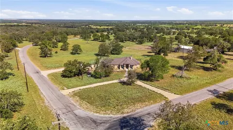 View/Area - 494 Flash Cir, Luling, TX 78648 photo 3 of 5