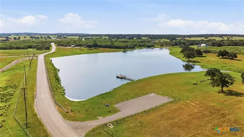 View/Area - 494 Flash Cir, Luling, TX 78648 photo 2 of 5