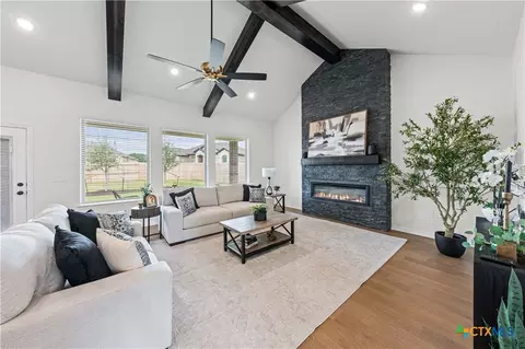Living - 126 Lasso Loop, Lorena, TX 76655 photo 3 of 4