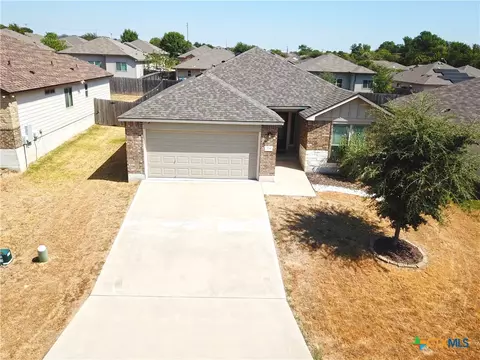 2214 Petersburg Ln, Temple, TX 76504