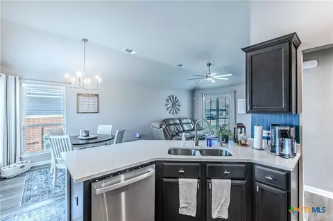Kitchen - 1921 Euclid Dr, Temple, TX 76504 photo 3 of 3